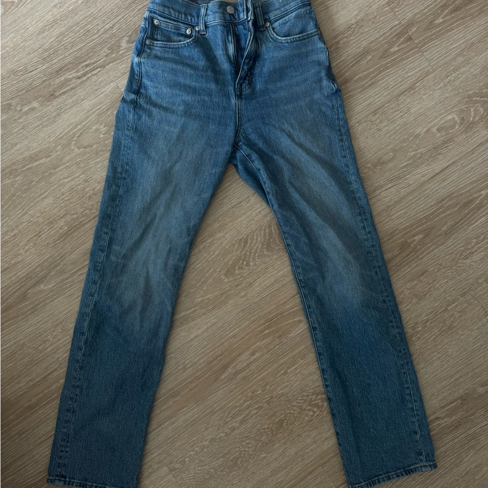 Madewell Women’s 90s Straight LegBlue Jeans